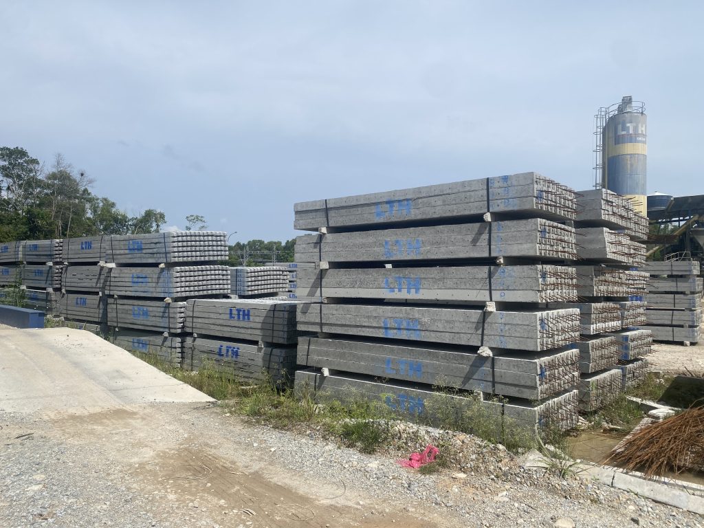 Stockyard of LTH Prestressed Concrete Pole | Tiang Pagar