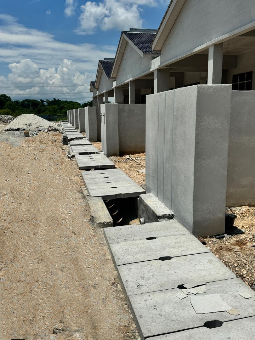 LTH Honeycomb slab concrete lid 1