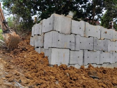 LTH IBS Precast Interlocking Retaining Wall Block 1