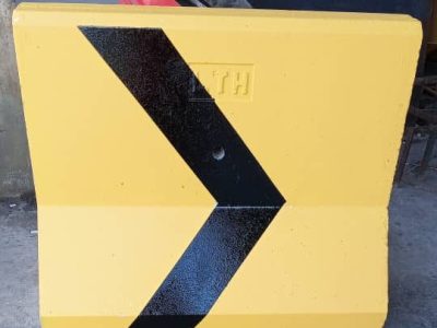 LTH Precast Concrete Road Barrier